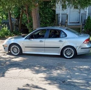 Meet your Posher, Leo